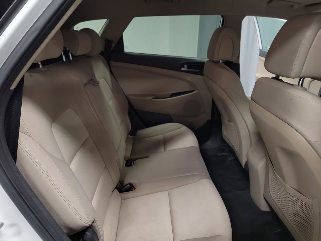 Used 2017 Hyundai Tucson SE image 21