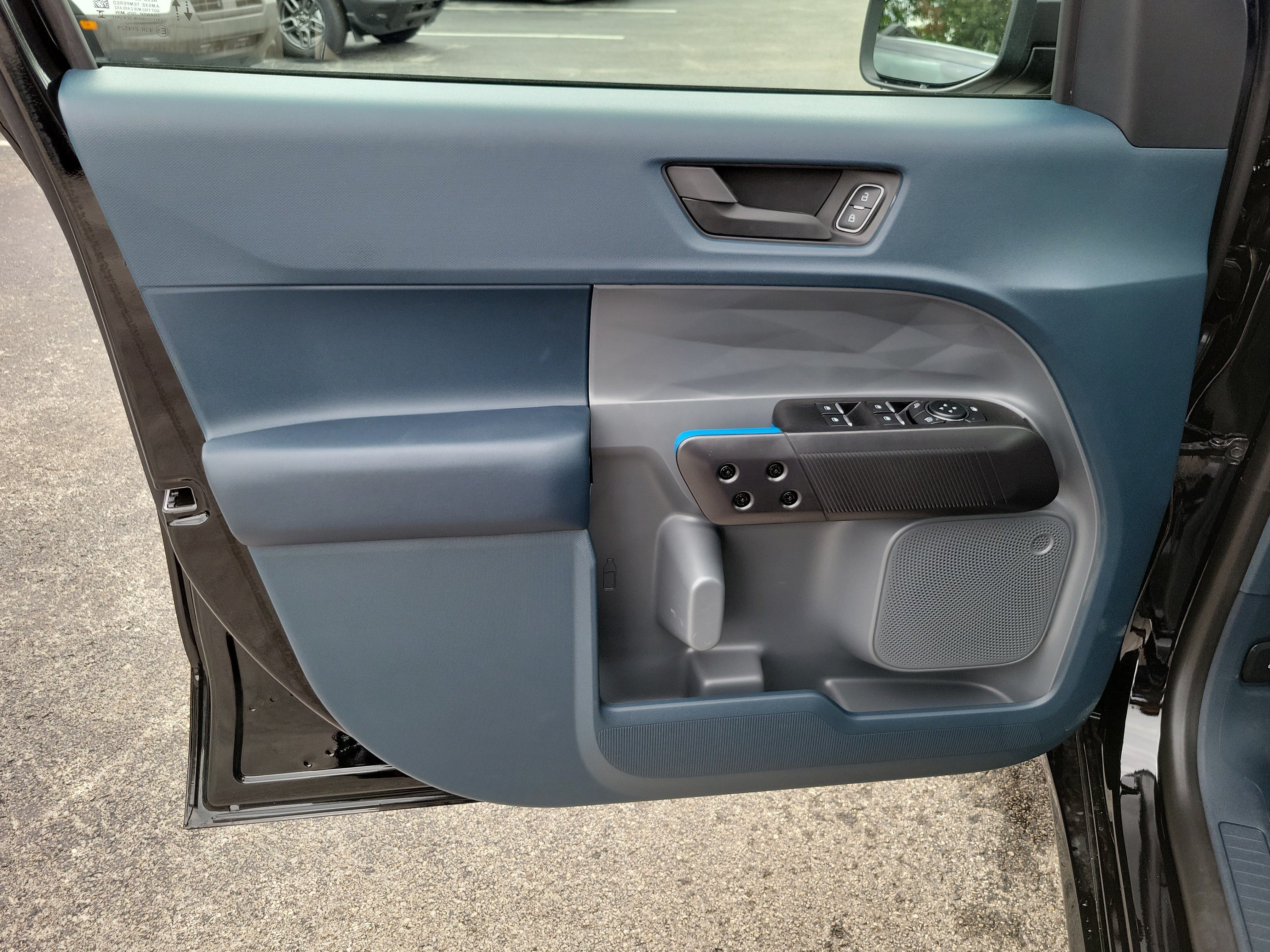 Used 2026 Ford Maverick Lobo AWD/4WD image 17