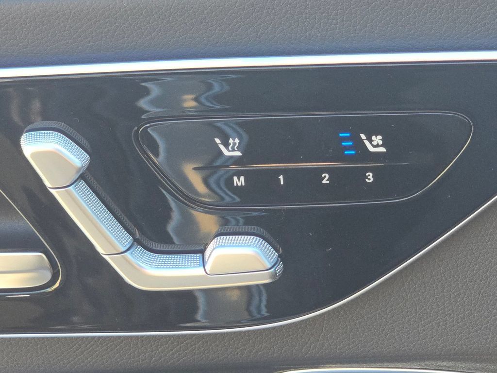 New 2027 Mercedes-Benz CLE 300 4MATIC Coupe image 7