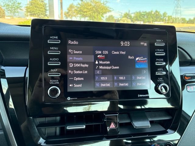 Used 2024 Toyota Camry SE FWD image 30