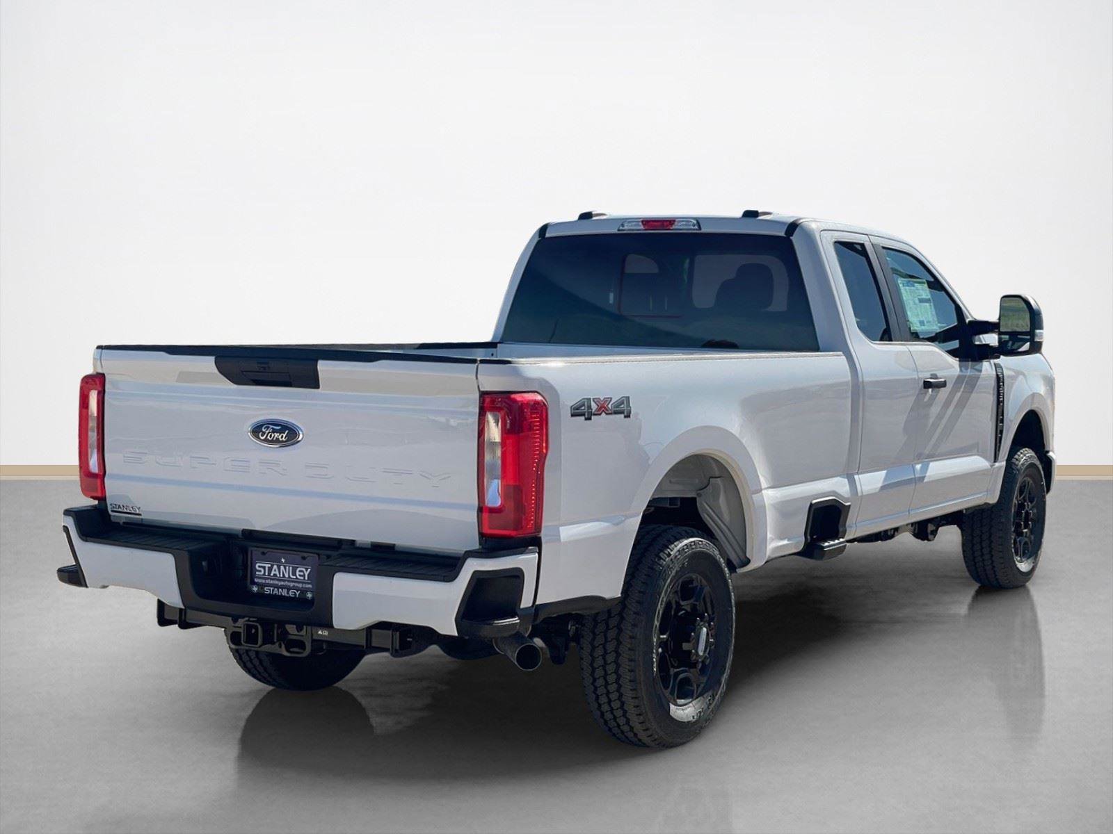New 2026 Ford F350 XL w/ STX Appearance Package AWD/4WD image 8