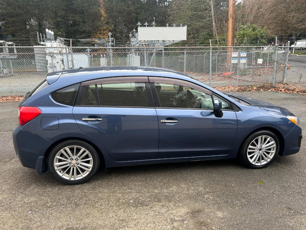 Used 2013 Subaru Impreza 2.0i Limited AWD/4WD image 4