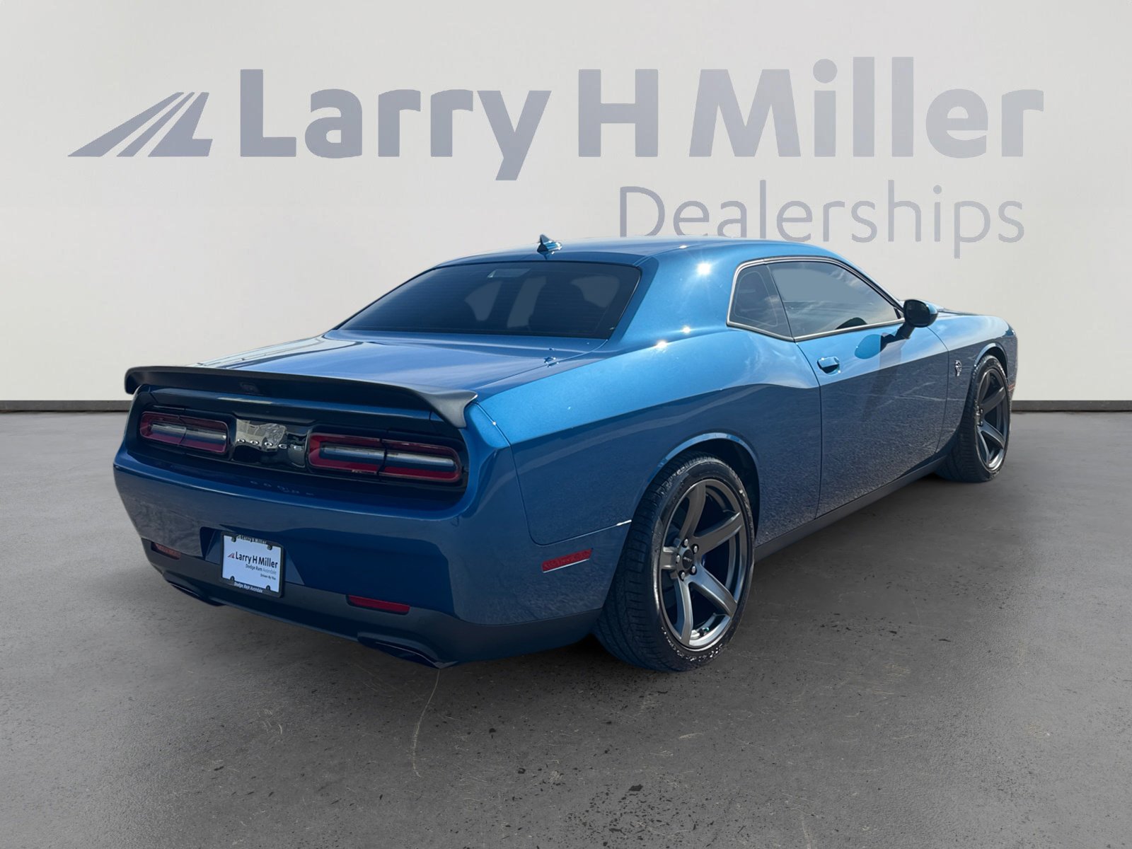 Used 2023 Dodge Challenger SRT Hellcat image 5