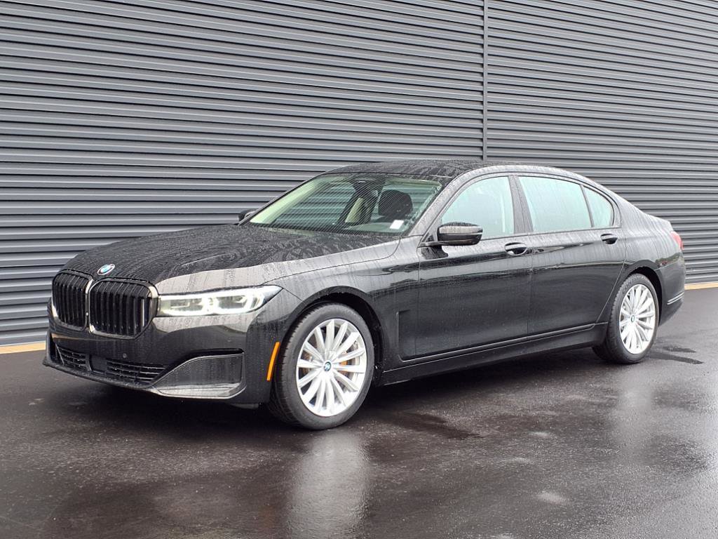 Used 2021 BMW 740i w/ Premium Package