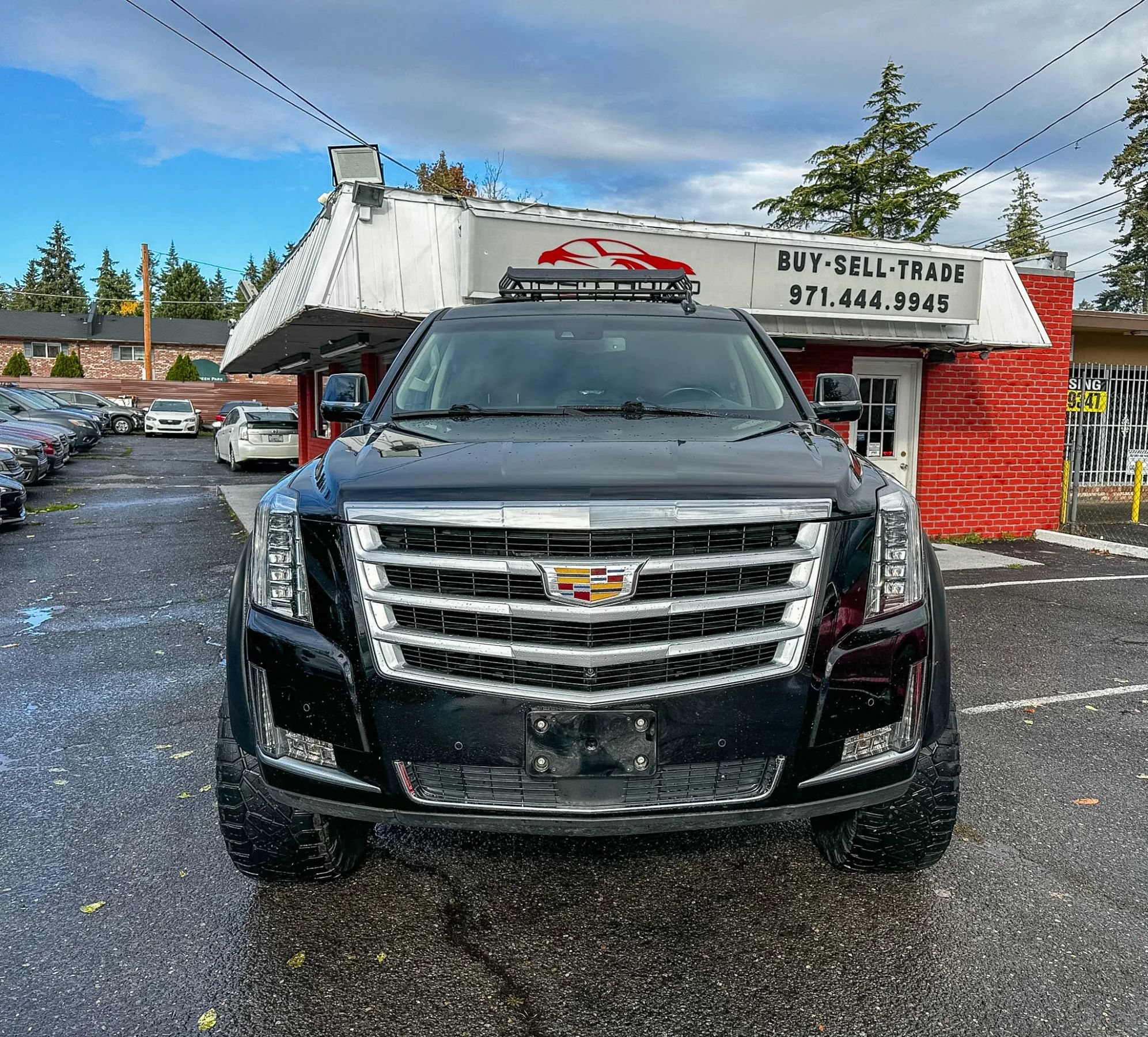Used 2016 Cadillac Escalade Premium AWD/4WD image 6