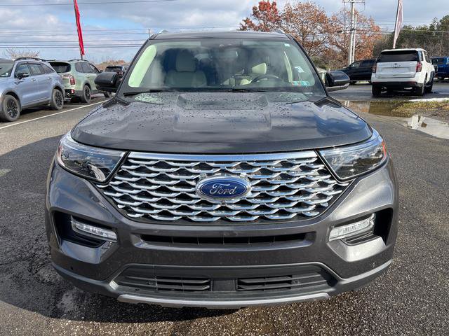 Used 2020 Ford Explorer Platinum image 2