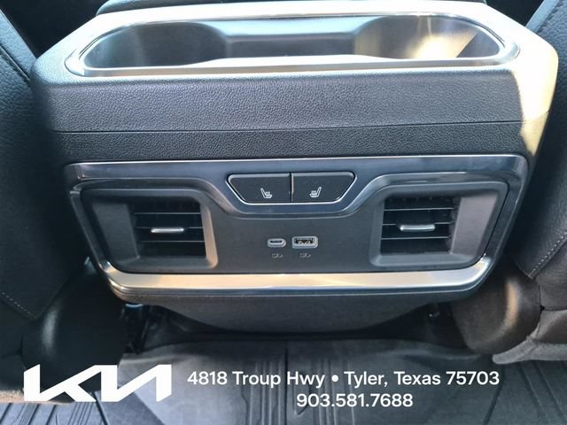 Used 2025 GMC Sierra 2500 Denali AWD/4WD image 26
