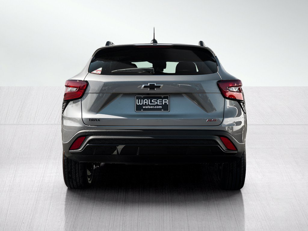 New 2026 Chevrolet Trax RS w/ Driver Confidence Package FWD image 4