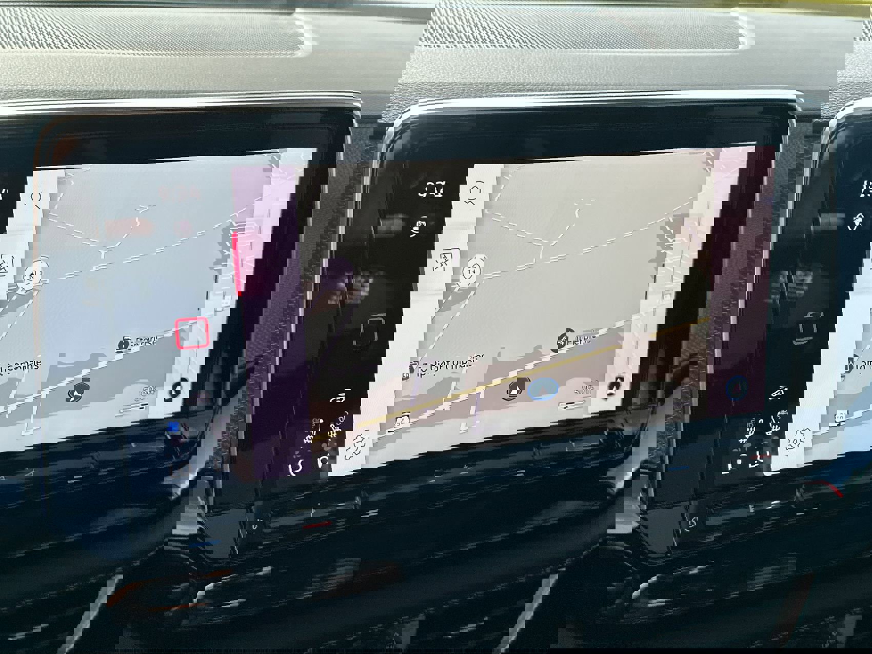 Used 2024 Volkswagen Atlas Cross Sport SEL R-Line image 18