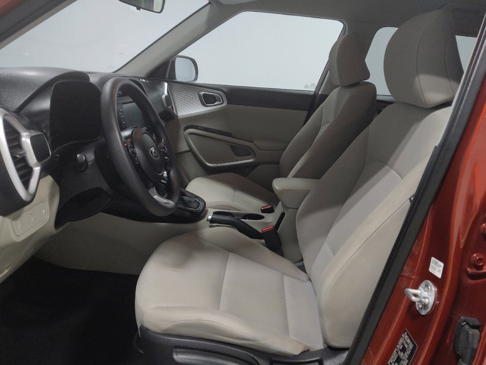 Used 2020 Kia Soul LX image 17