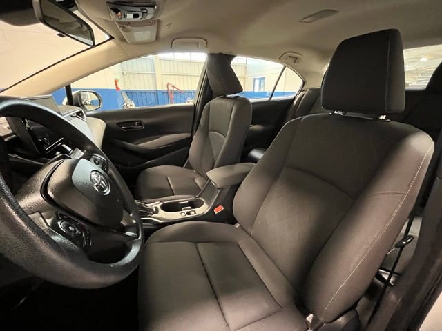 Used 2023 Toyota Corolla LE image 21