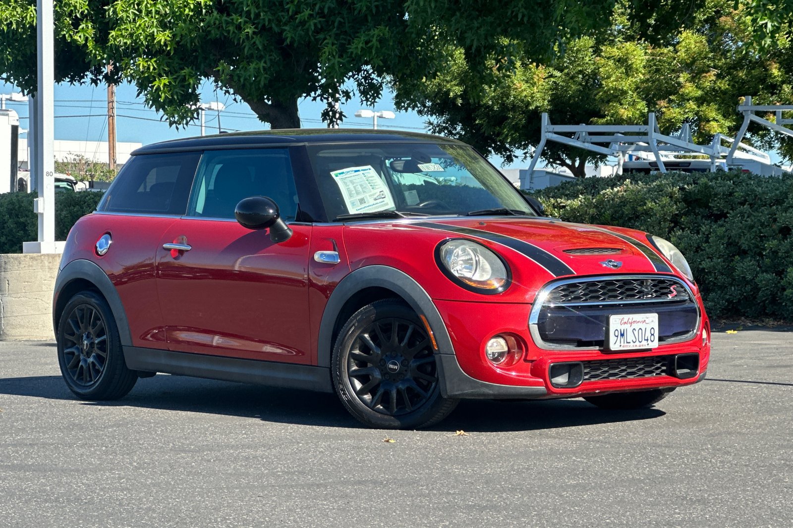 Used 2015 MINI Cooper S FWD image 2