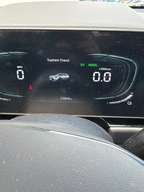 Certified 2024 Kia Niro EX w/ EX Cold Weather Package FWD image 6