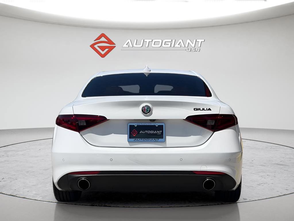 Used 2021 Alfa Romeo Giulia Sprint w/ Active Assist 1 Package RWD image 9