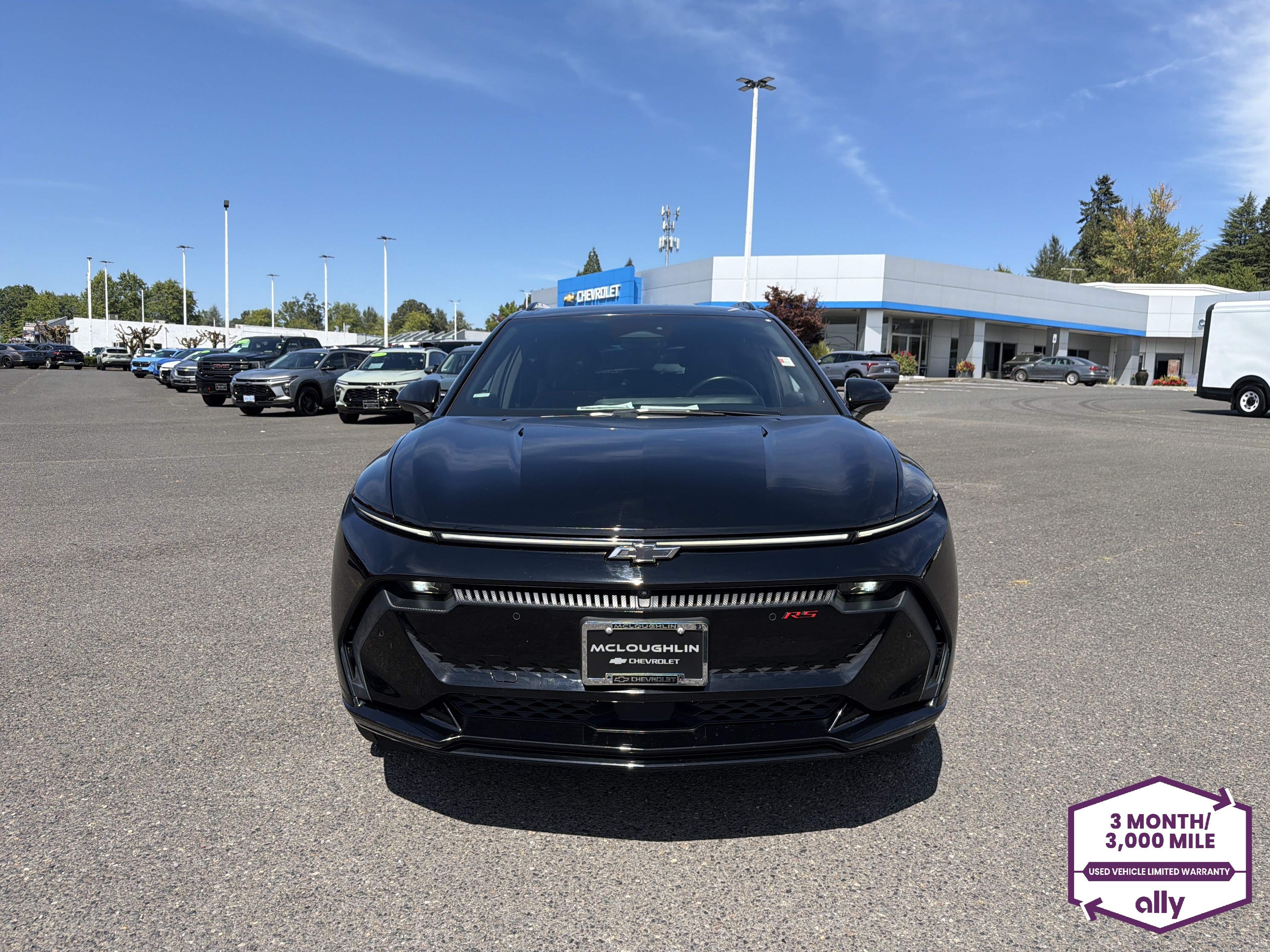 Used 2024 Chevrolet Equinox EV RS FWD image 8