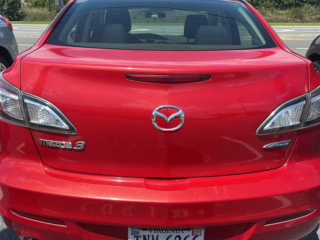 Used 2013 MAZDA MAZDA3 i Touring FWD image 12