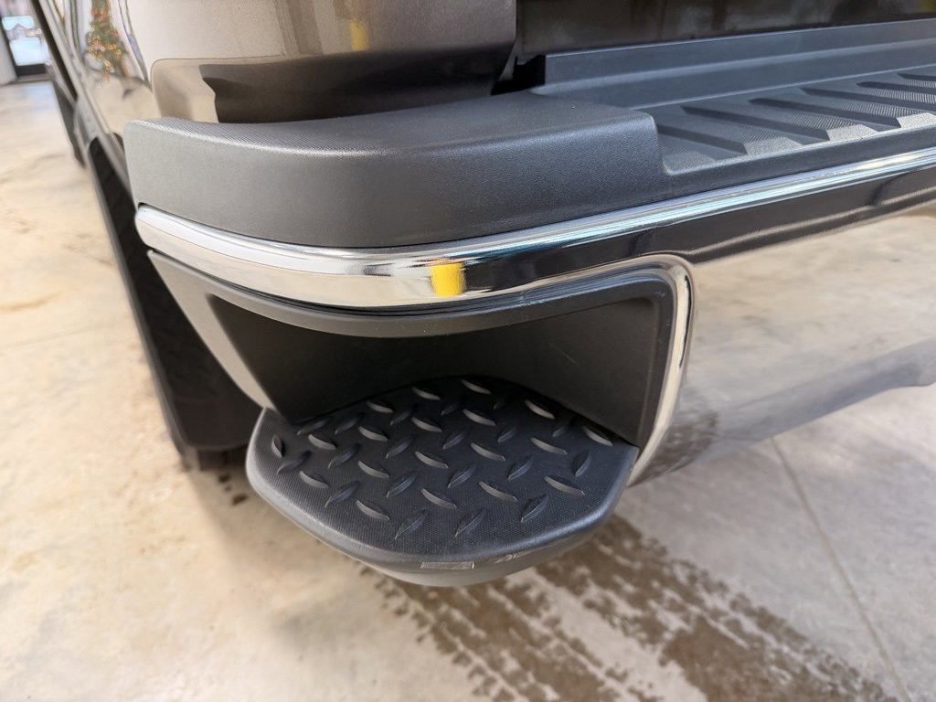 Used 2015 GMC Sierra 2500 SLE w/ SLE Preferred Package image 15