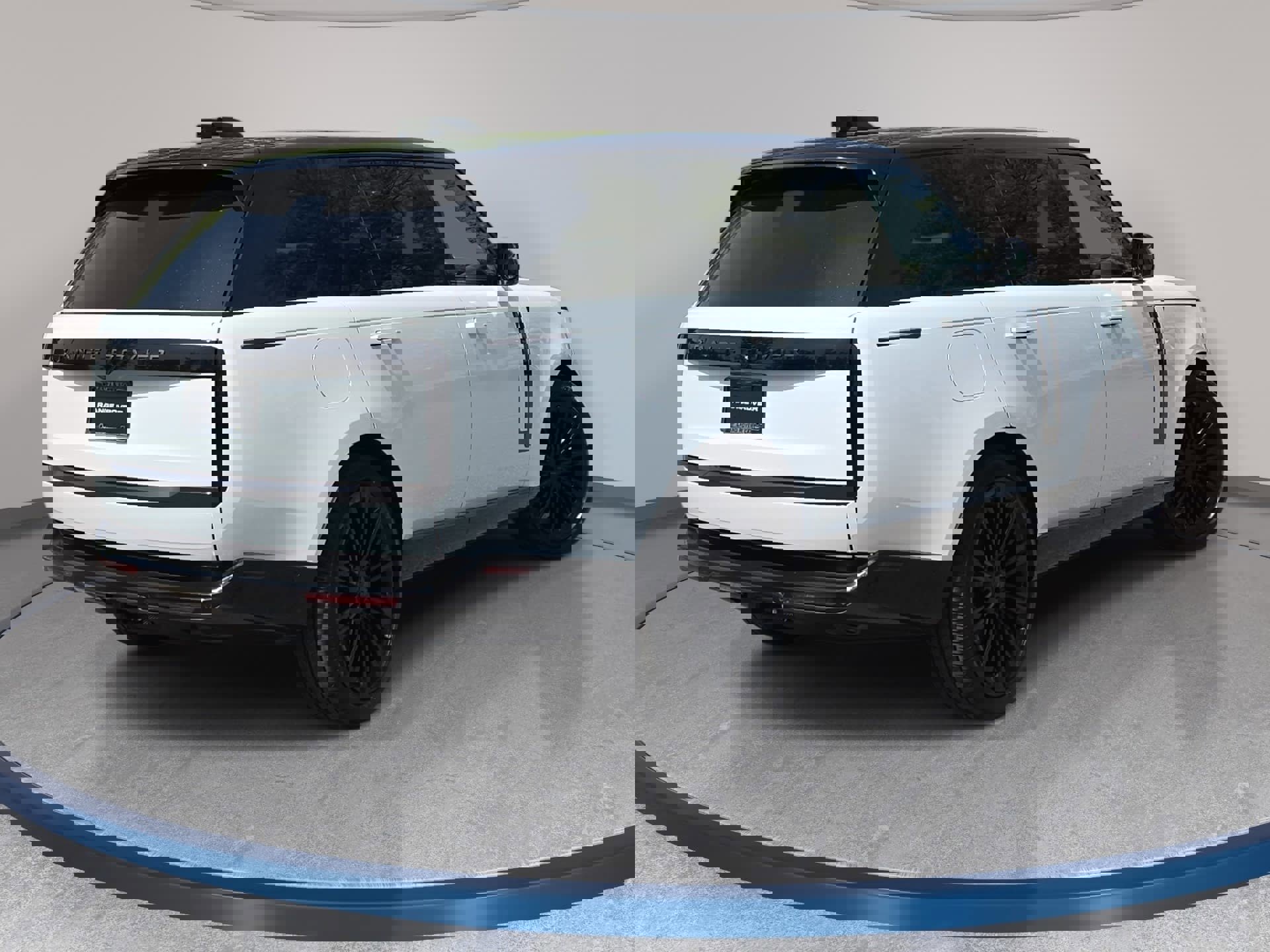 Certified 2026 Land Rover Range Rover Long Wheelbase SE image 5