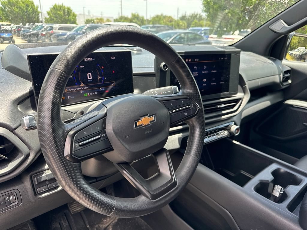 Used 2024 Chevrolet Silverado EV W/T AWD/4WD image 9