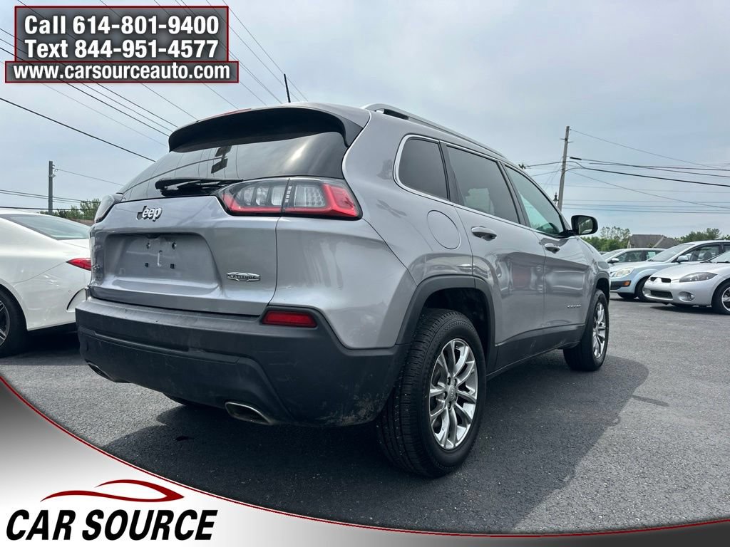 Used 2019 Jeep Cherokee Latitude Plus w/ Cold Weather Group AWD/4WD image 5