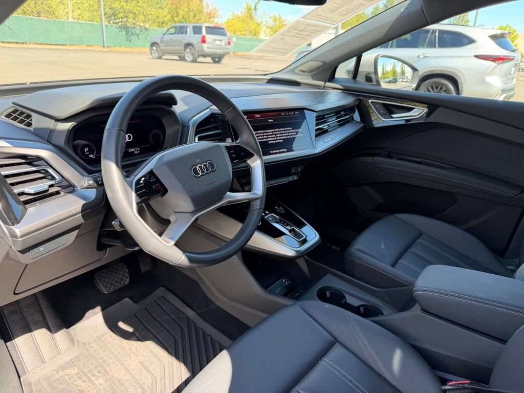 Used 2023 Audi Q4 e-tron Premium Plus w/ Premium Plus AWD/4WD image 17