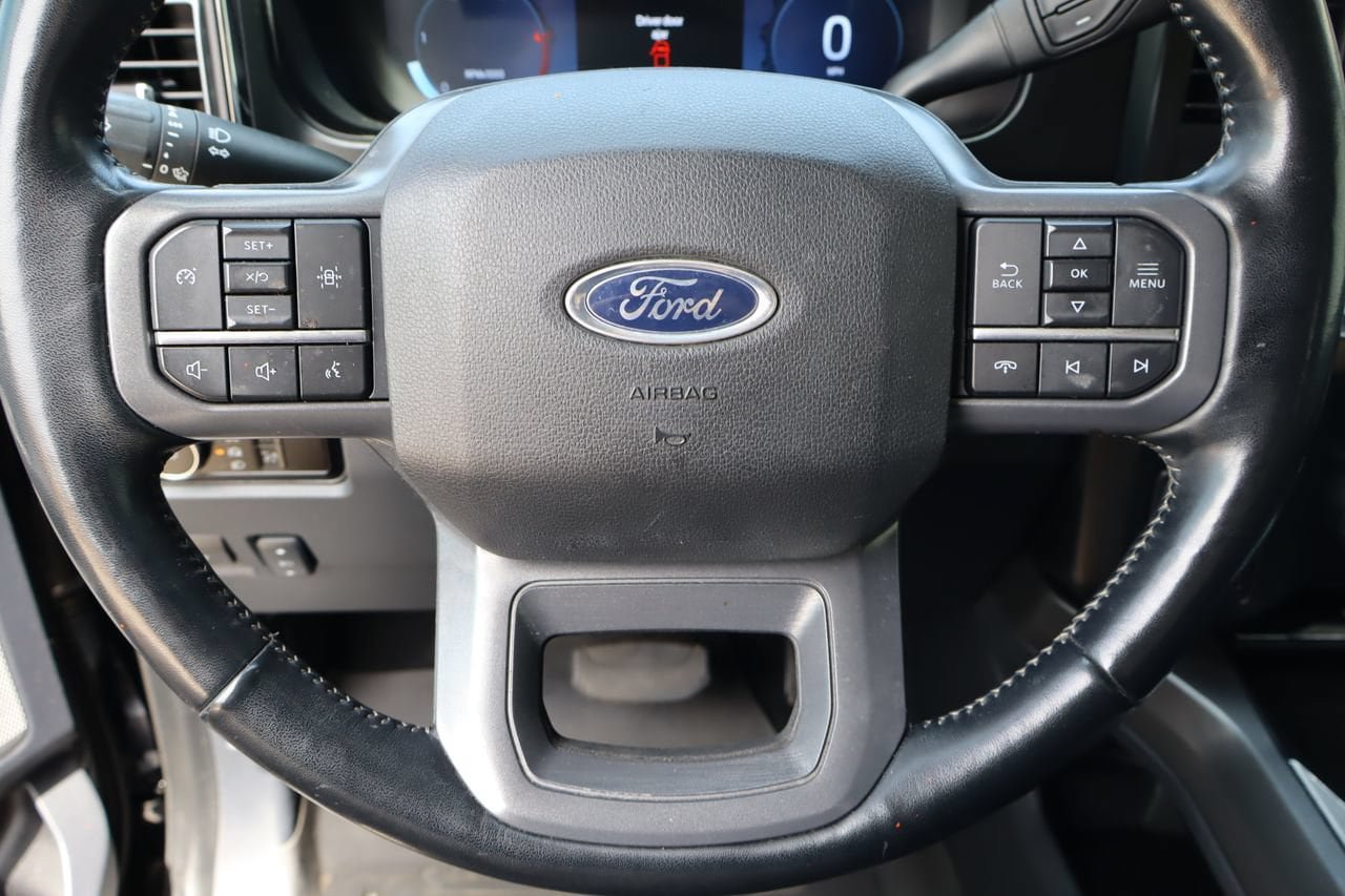 Used 2023 Ford F250 Lariat w/ Tremor Off-Road Package AWD/4WD image 11