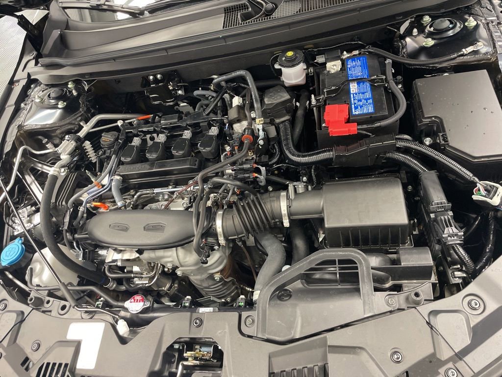 Used 2025 Honda Accord SE image 35