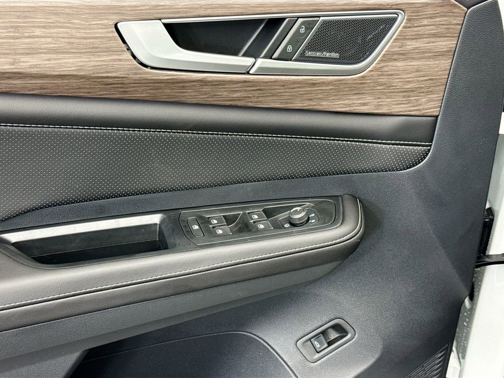 New 2026 Volkswagen Atlas SEL Premium R-Line image 23