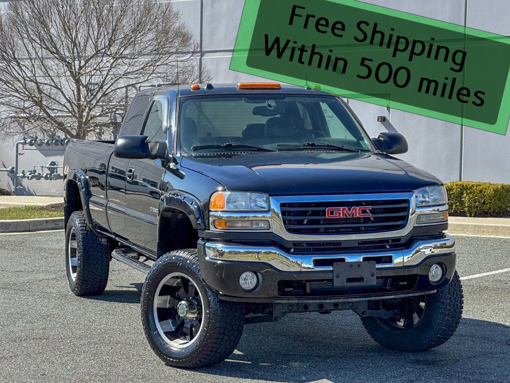 Used 2005 GMC Sierra 3500 SLT image 2