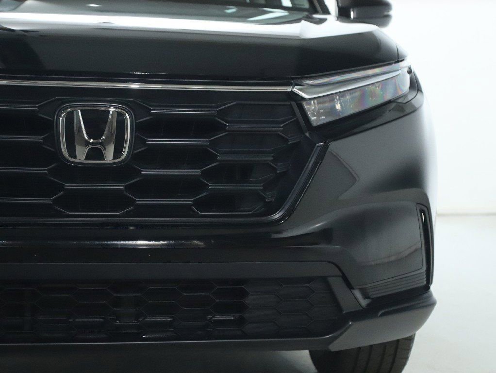 Used 2024 Honda CR-V LX image 7