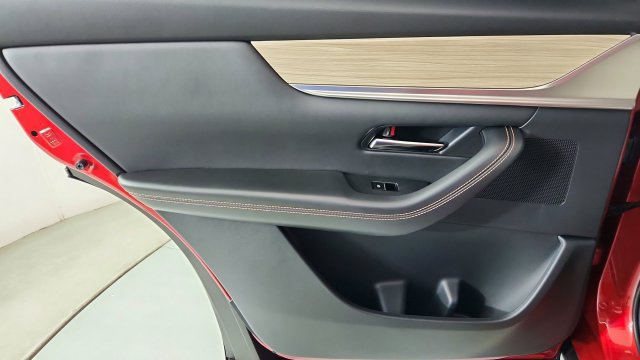 New 2026 MAZDA CX-90 Plug-In Hybrid w/Premium Sport AWD/4WD image 27