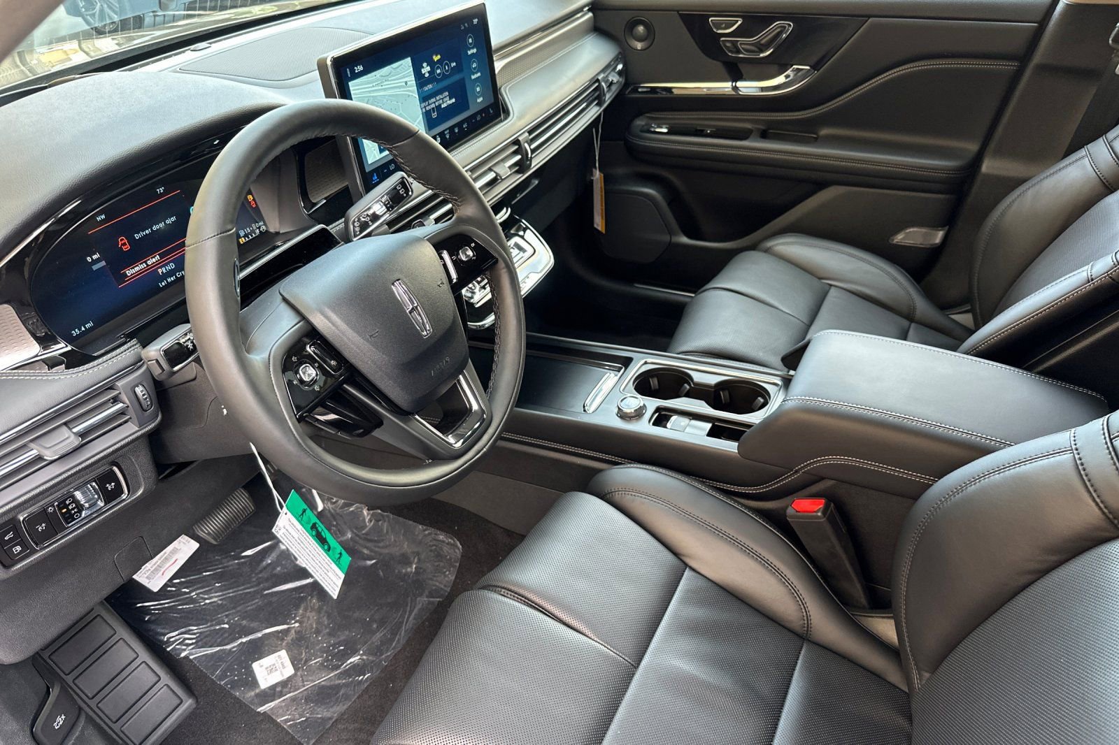 New 2025 Lincoln Corsair Grand Touring w/ Equipment Group 302A image 9