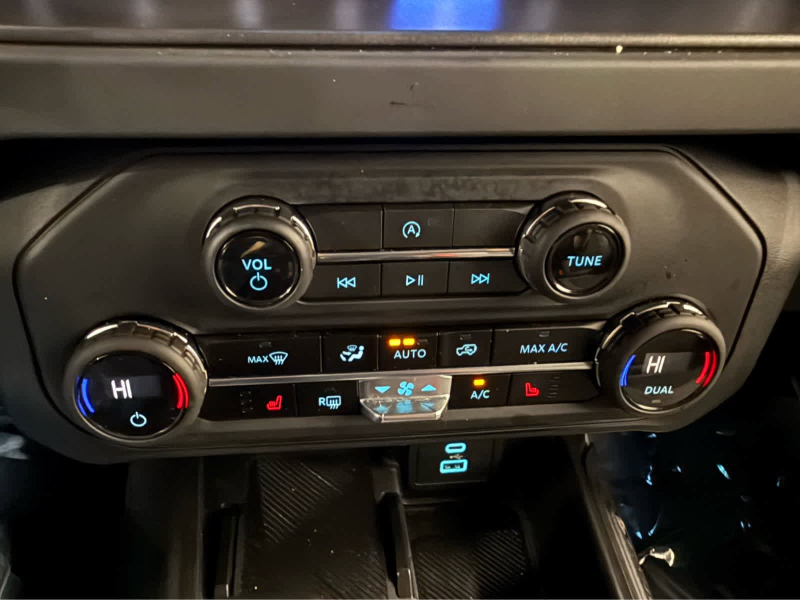 Used 2025 Ford Bronco Big Bend AWD/4WD image 16