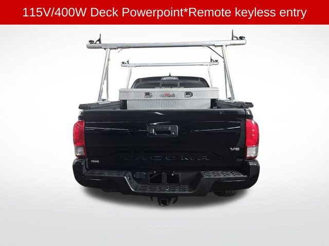 Used 2016 Toyota Tacoma TRD Sport w/ Towing Package image 5