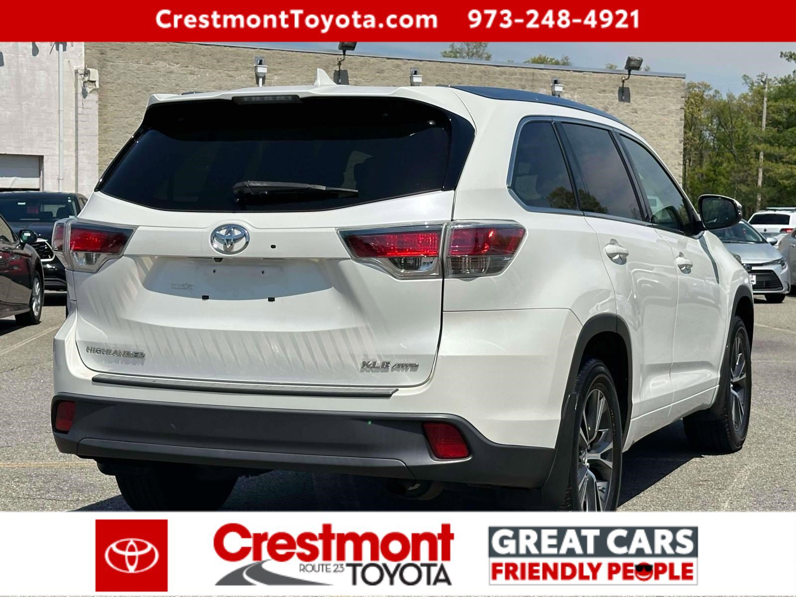 Used 2016 Toyota Highlander XLE AWD/4WD image 3