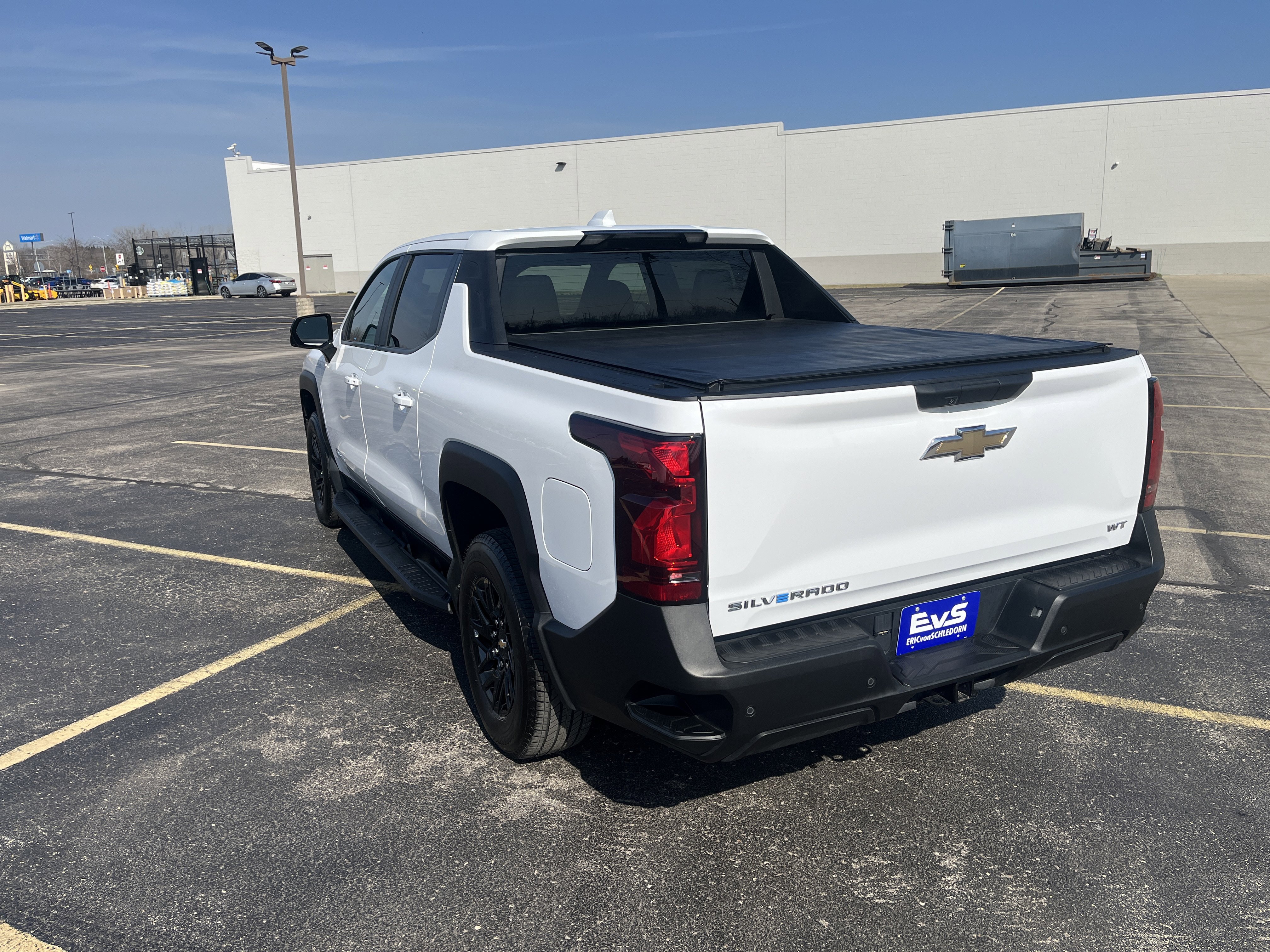Used 2024 Chevrolet Silverado EV W/T image 4