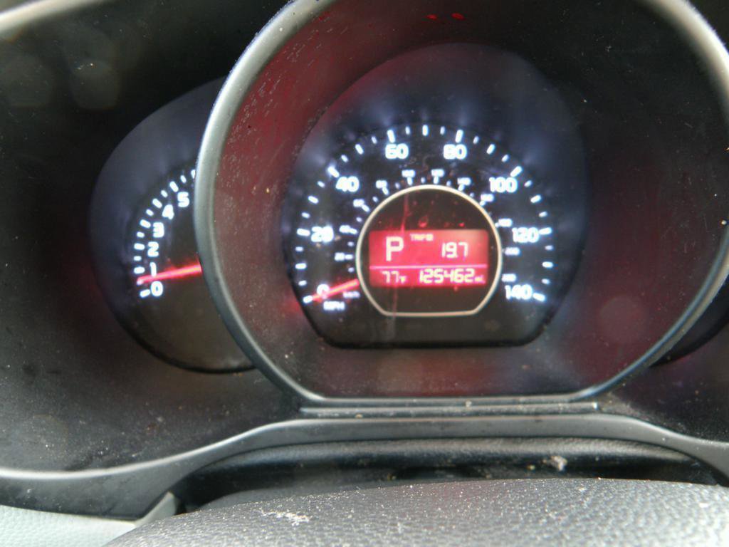 Used 2016 Kia Soul image 11