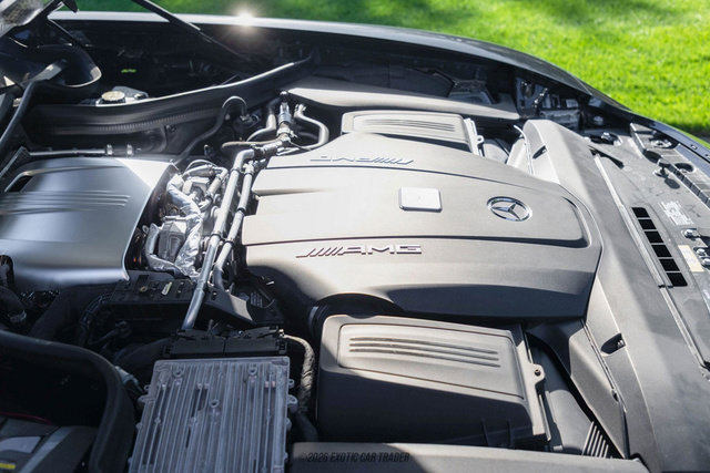 Used 2018 Mercedes-Benz AMG GT C image 23