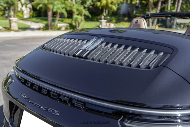 Used 2024 Porsche 911 Cabriolet image 60