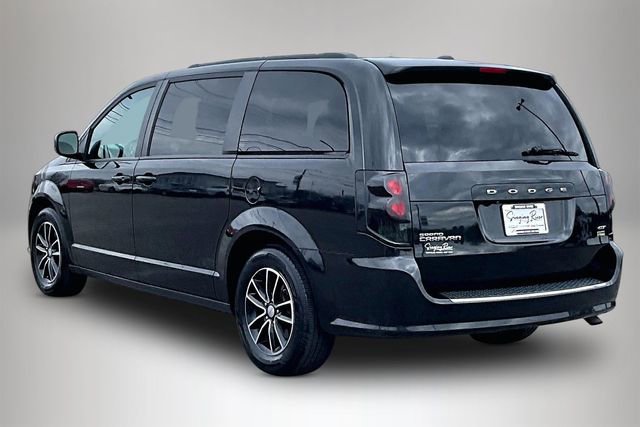 Used 2018 Dodge Grand Caravan GT image 4