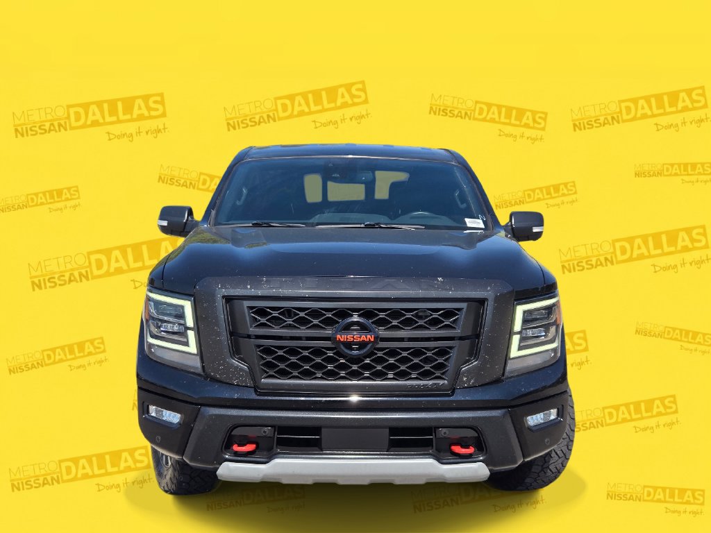 Certified 2022 Nissan Titan PRO-4X w/ Pro-4x Convenience Package AWD/4WD image 2
