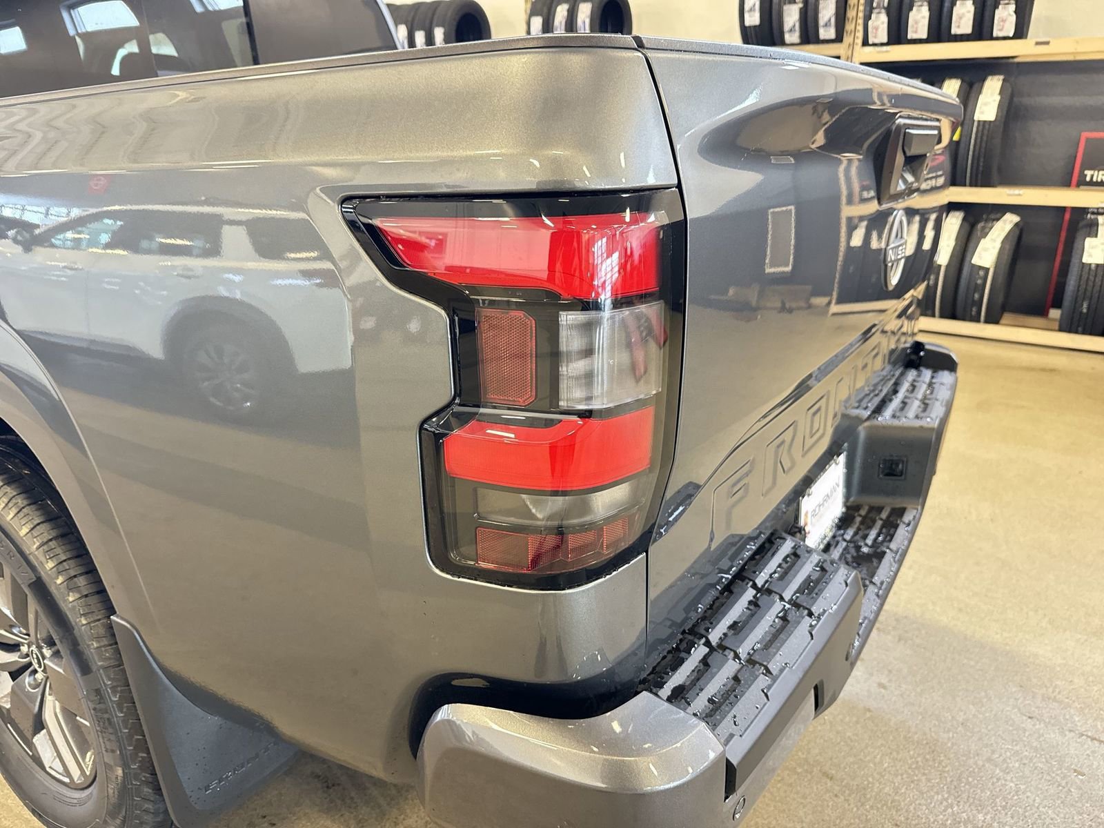 New 2026 Nissan Frontier SV w/ SV Convenience Package image 30