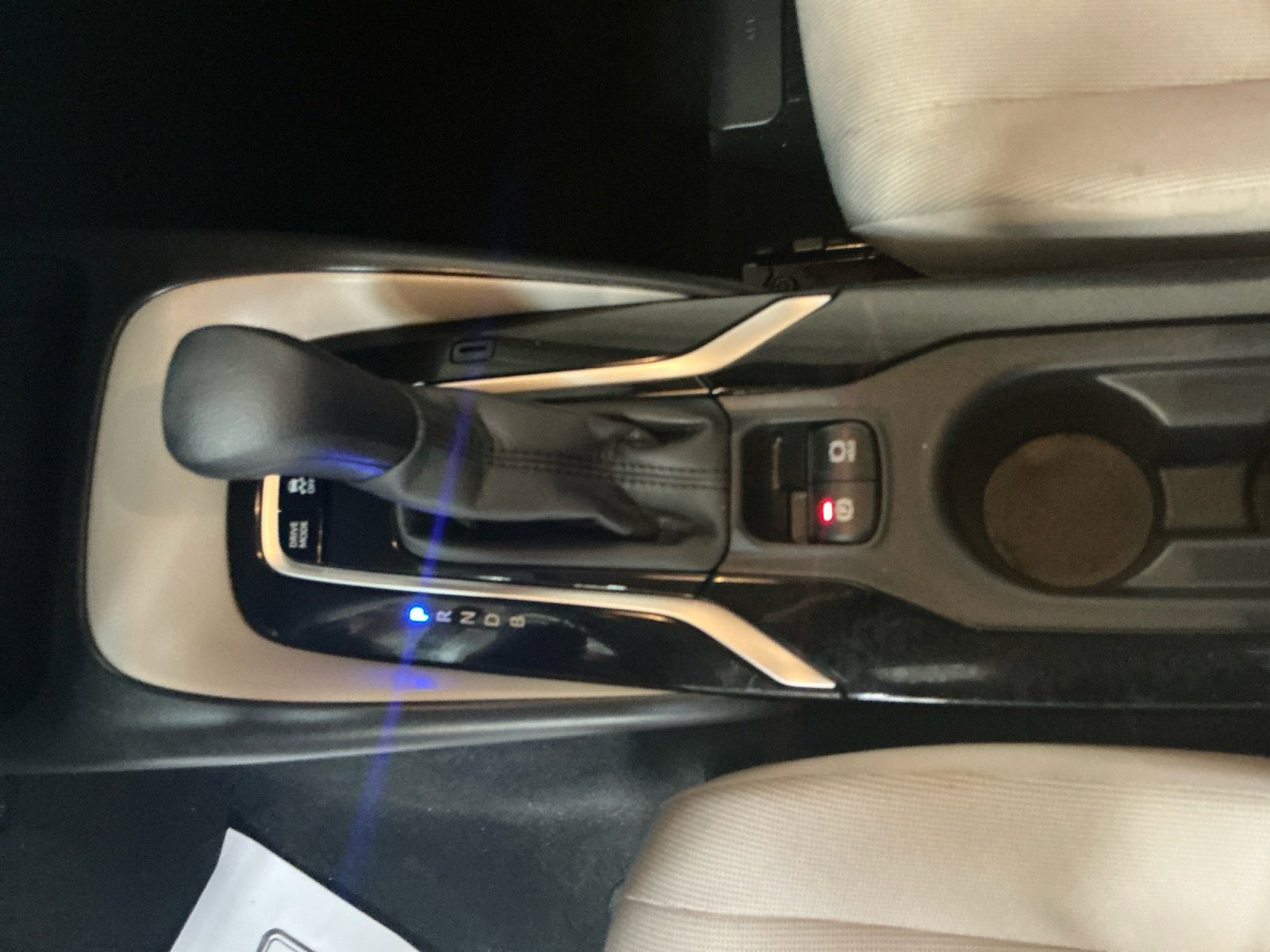 Certified 2021 Toyota Corolla LE FWD image 15