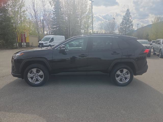 Used 2024 Toyota RAV4 XLE w/ Convenience Package AWD/4WD image 5