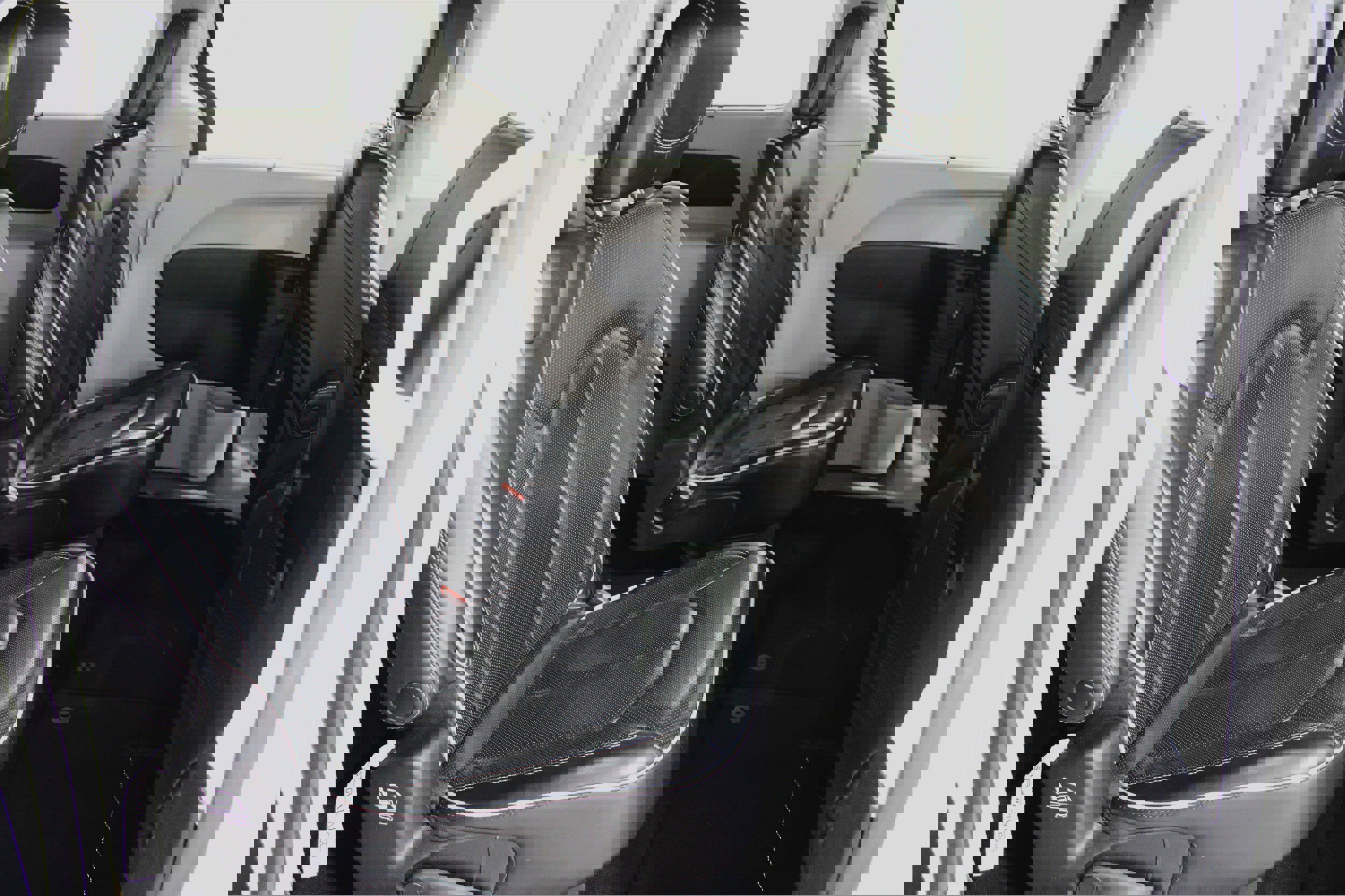 Used 2023 Chrysler Pacifica Limited image 25