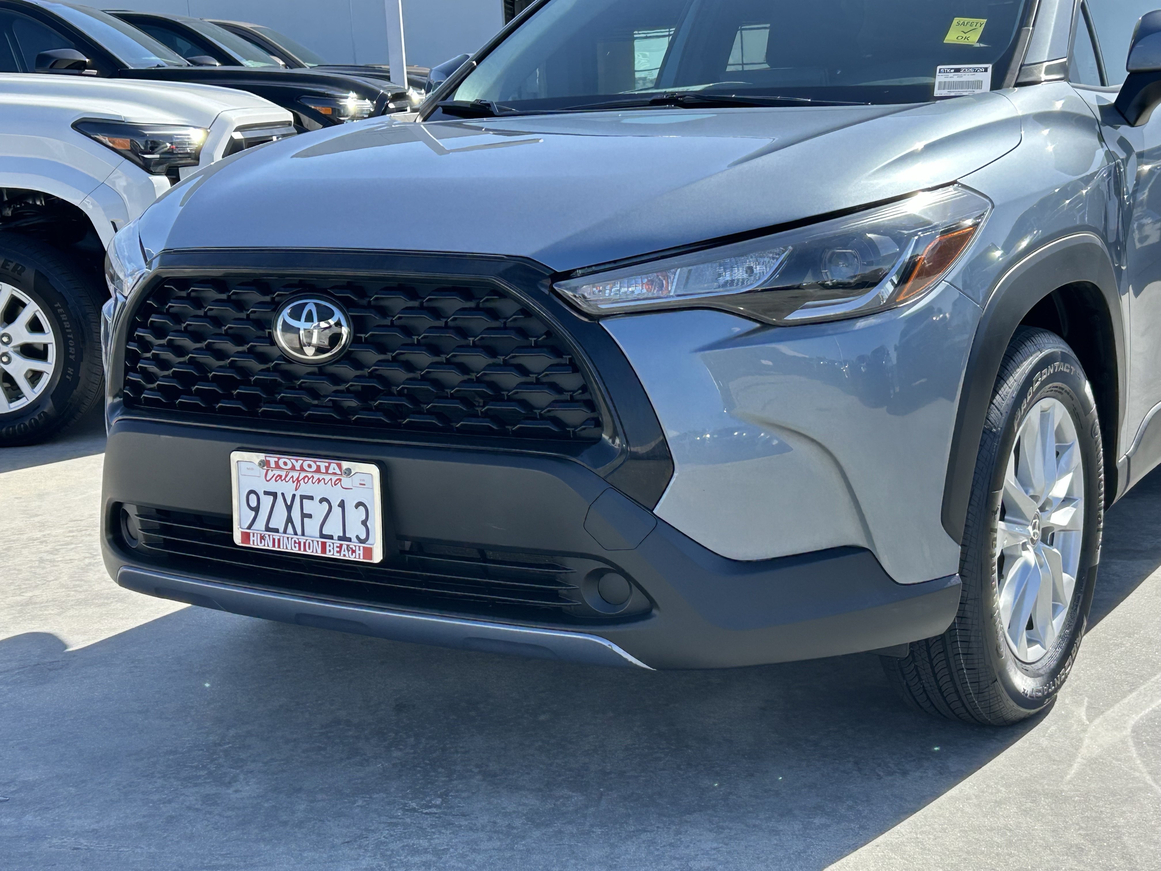 Certified 2022 Toyota Corolla Cross LE w/ Moonroof Package AWD/4WD image 7