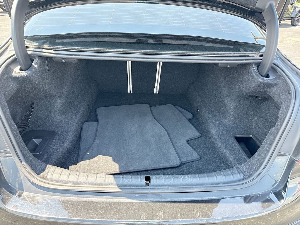 Used 2020 BMW M550i xDrive image 24