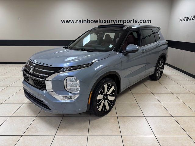 New 2026 Mitsubishi Outlander SEL image 3