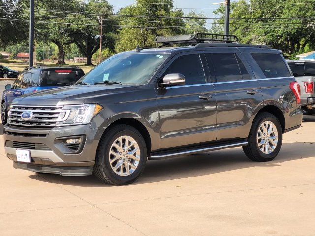 Used 2021 Ford Expedition XLT RWD image 3