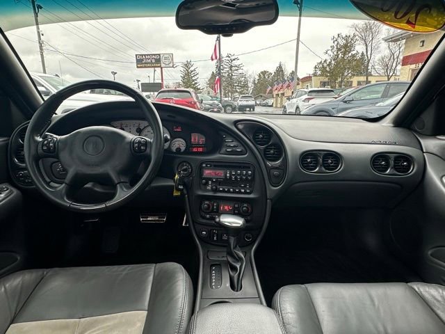 Used 2005 Pontiac Bonneville GXP image 33
